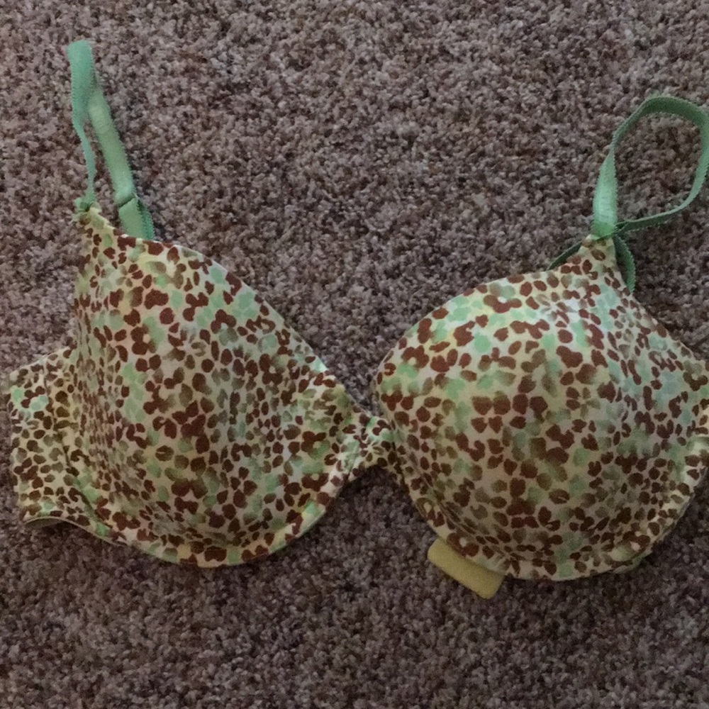 Victoria’s Secret Bra